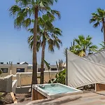 Garden & Sea Boutique By Livvo *