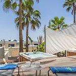 Garden & Sea Boutique By Livvo *