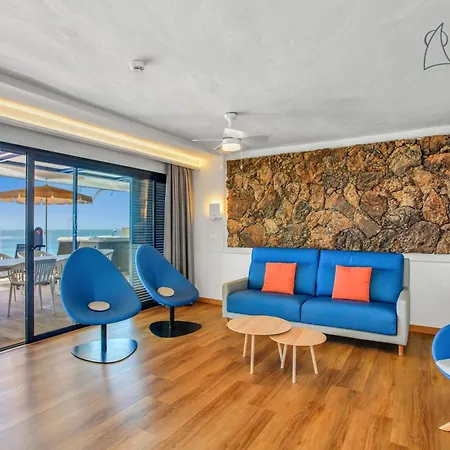 Garden & Sea Boutique By Livvo *