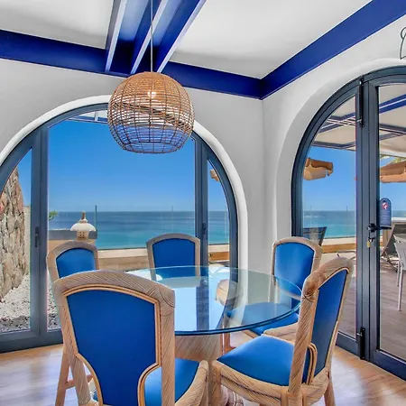 דירה Garden & Sea Boutique By Livvo *