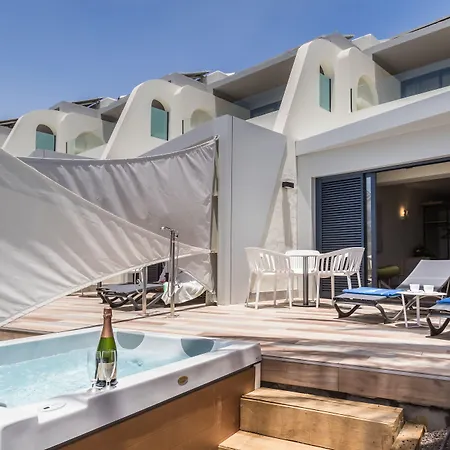 דירה Garden & Sea Boutique By Livvo *