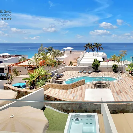 Garden & Sea Boutique By Livvo *