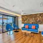 Garden & Sea Boutique By Livvo *