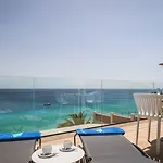 Garden & Sea Boutique By Livvo Apartment