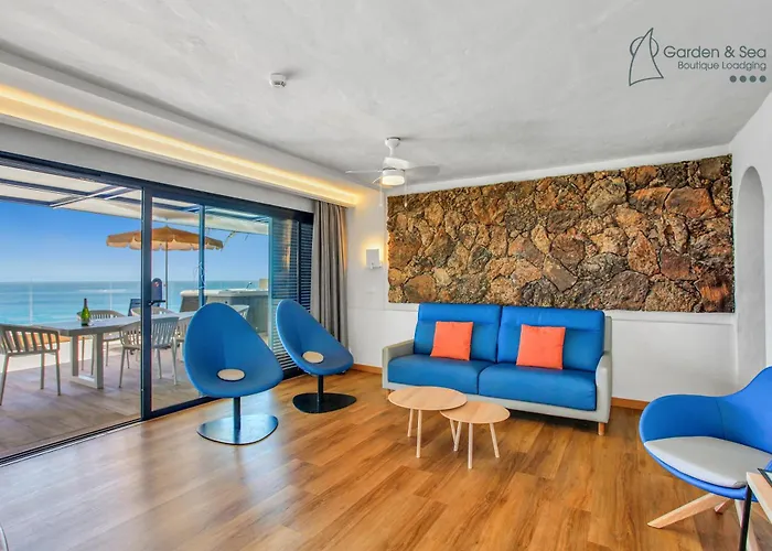 Garden & Sea Boutique By Livvo *