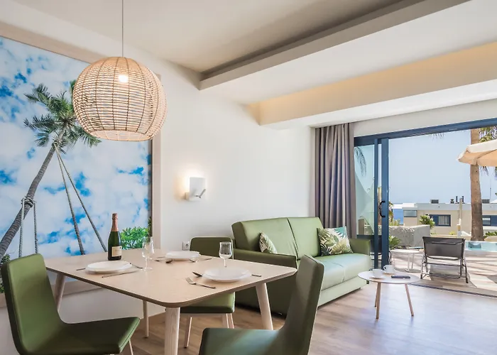 Garden & Sea Boutique By Livvo شقة *